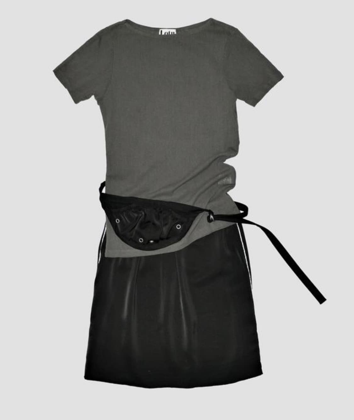 Lotu 새틴 벨트백 블랙 원가 38000 상품이미지1