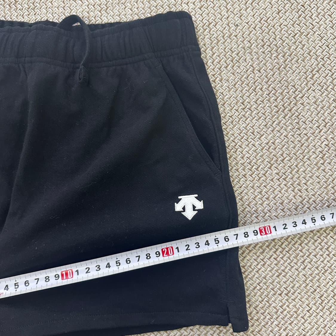 70 데상트 블랙 반바지 쇼츠 새상품 0416D 상품이미지6