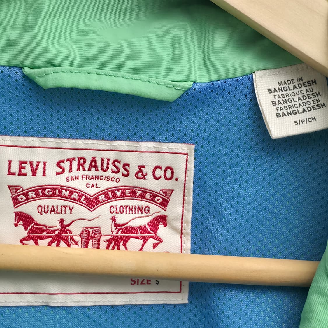 [S] 리바이스 바람막이 상품이미지5