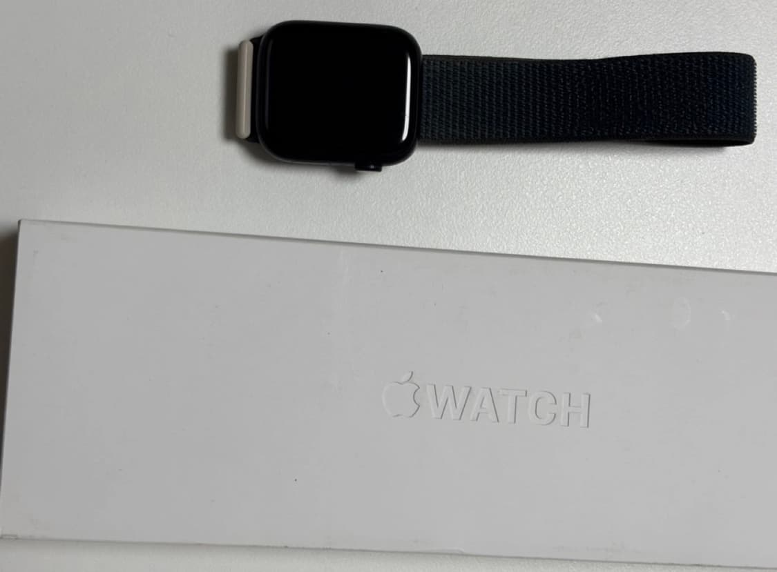 애플워치9 셀룰러 미드나이트 45mm 상품이미지1