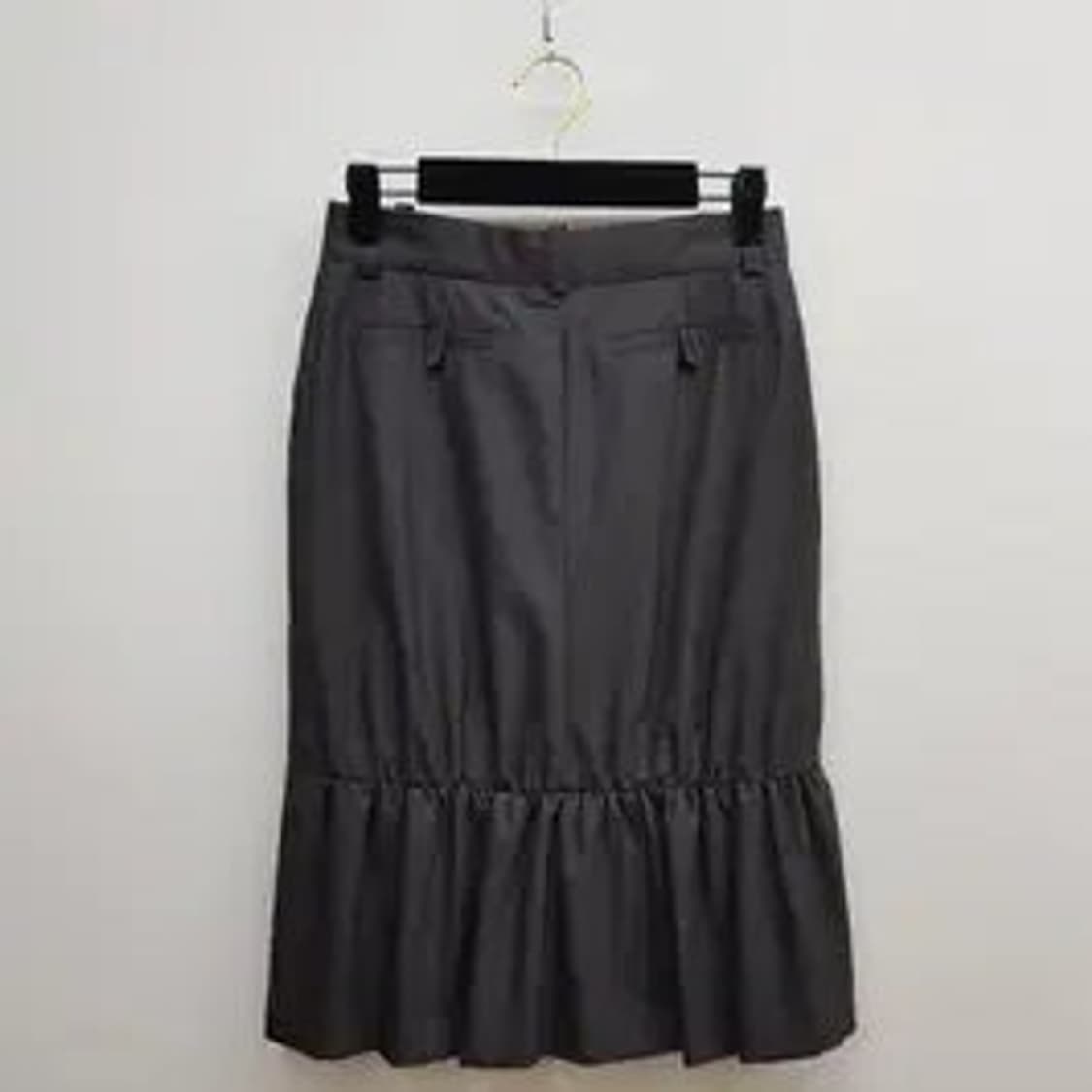 루이비통  울 블렌드 프릴 스커트 38사이즈 상품이미지3