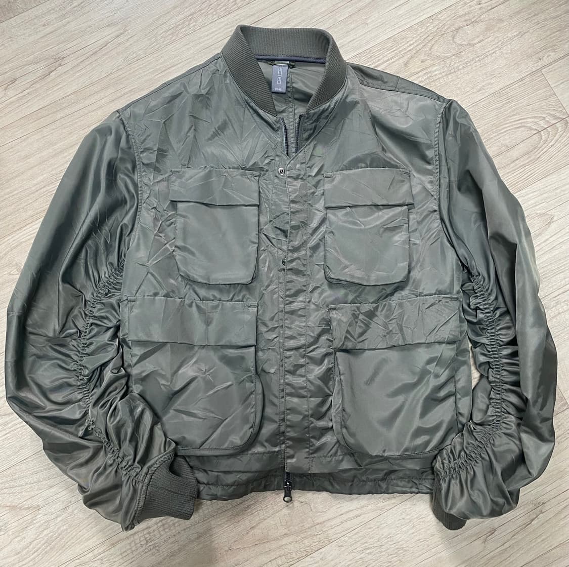 [s] 언어펙티드 21ss 레이어드 ma-1 마원 세이지 그린 상품이미지1