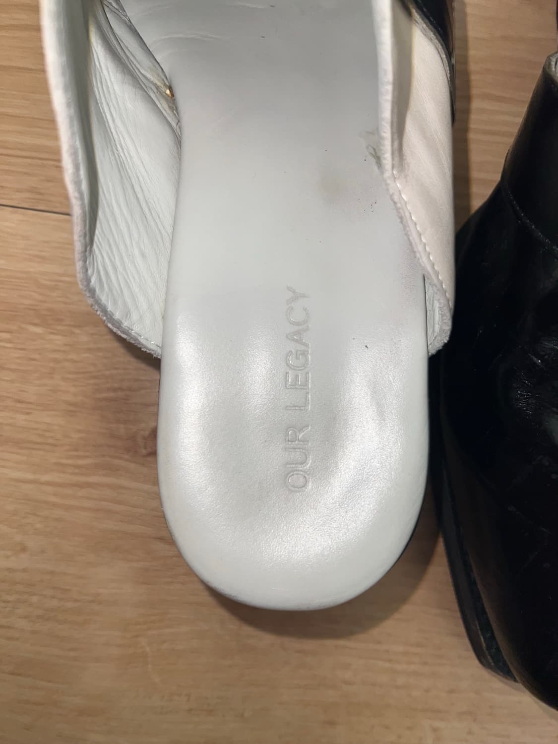 Our Legacy crocodile leather mule 42 상품이미지4