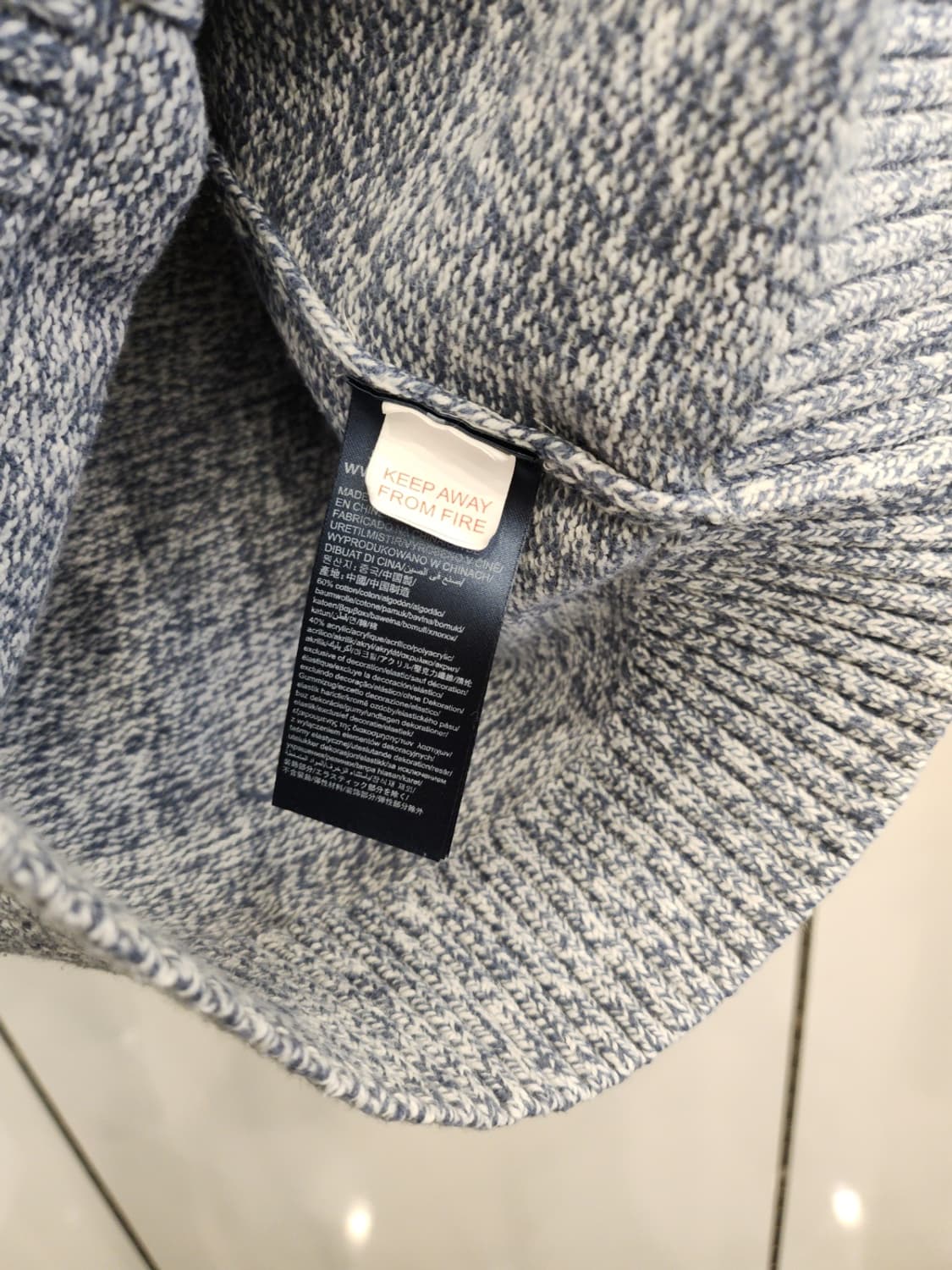 타미힐휘거 버튼넥니트164(최상급) 상품이미지4