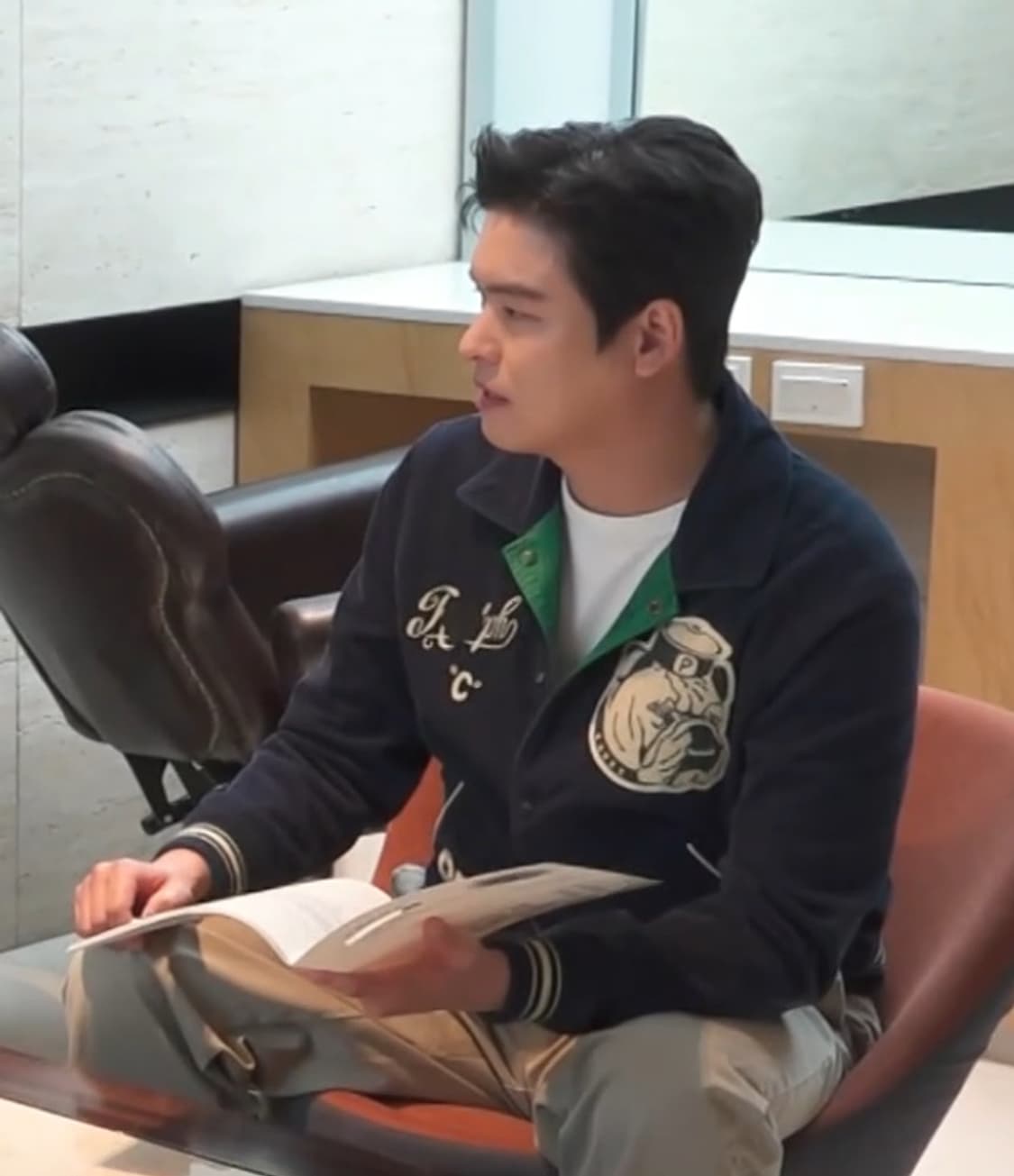 폴로 랄프로렌 리버시블 불독 바시티 자켓 상품이미지9