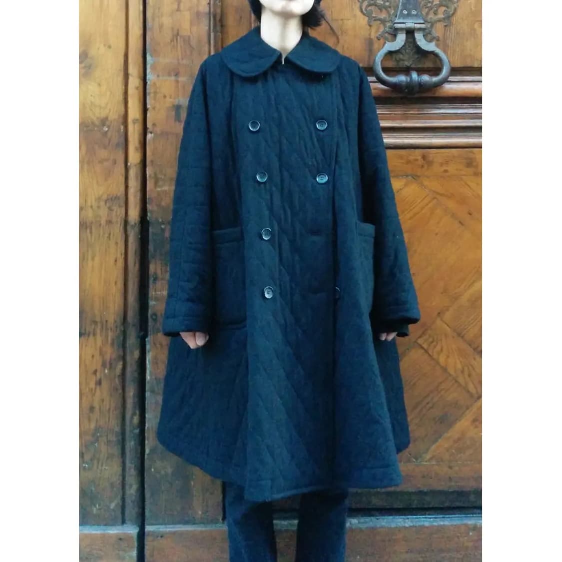 꼼데가르송 블랙 퀼팅 피코트 상품이미지2