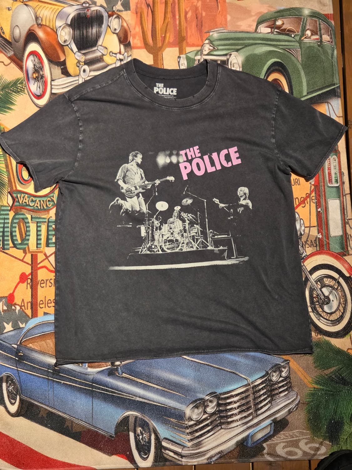 더폴리스 밴드 티셔츠 상품이미지1