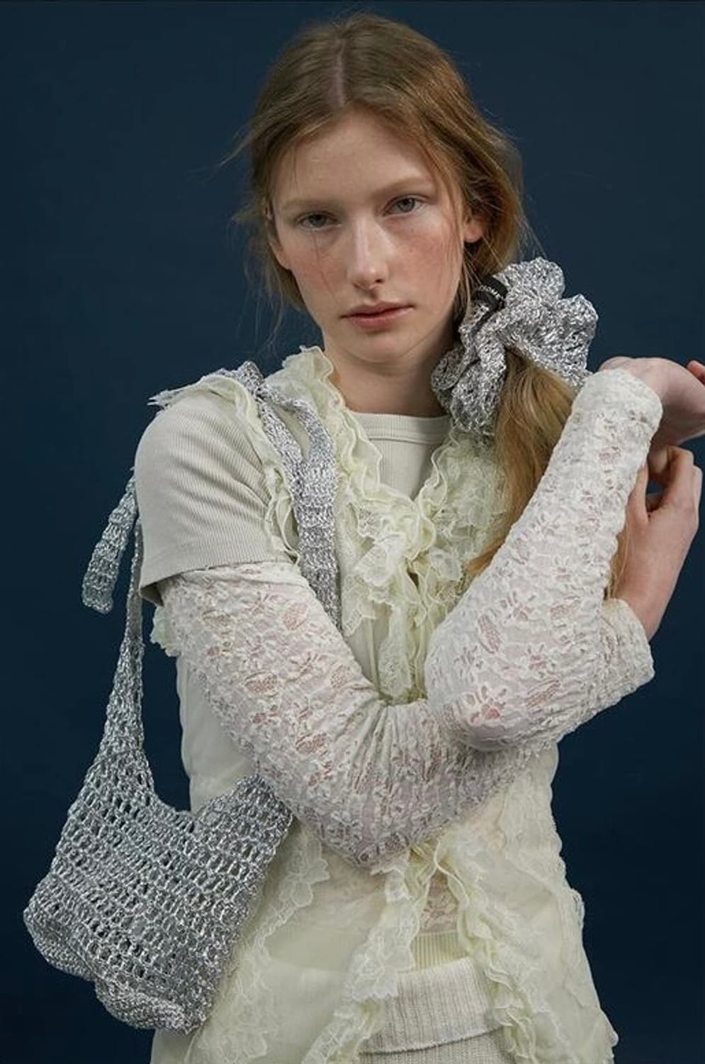 어썸니즈 핸디크라프트 네트 스크런치 실버 망사헤어밴드머리끈곱창머리핀리본랩 상품이미지2