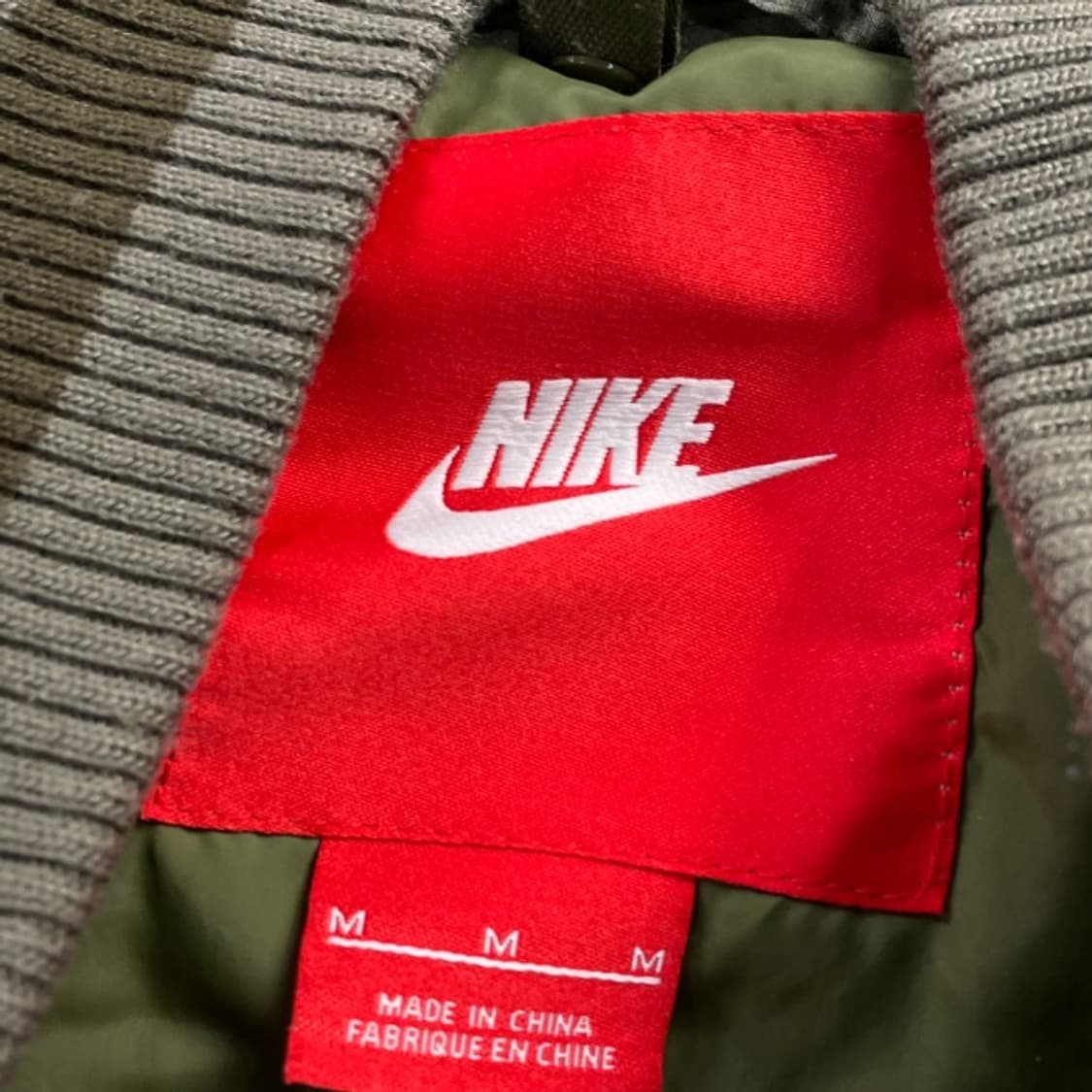 100 나이키 패딩조끼 상품이미지3