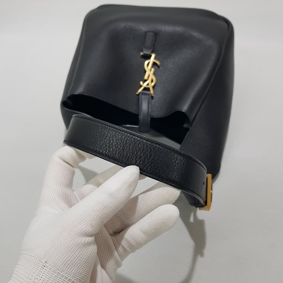 생로랑 LE 5 A 7 셔플 숄더백 713938 상품이미지6