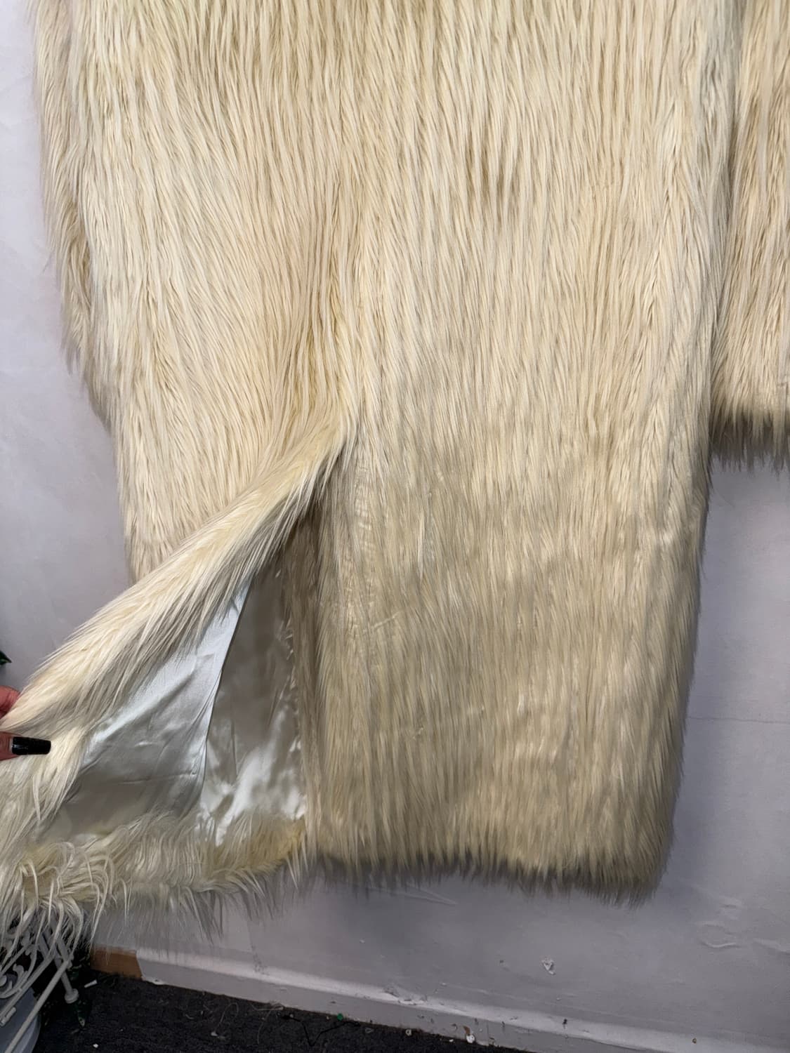 Ivory grunge fur over hood coat 상품이미지6