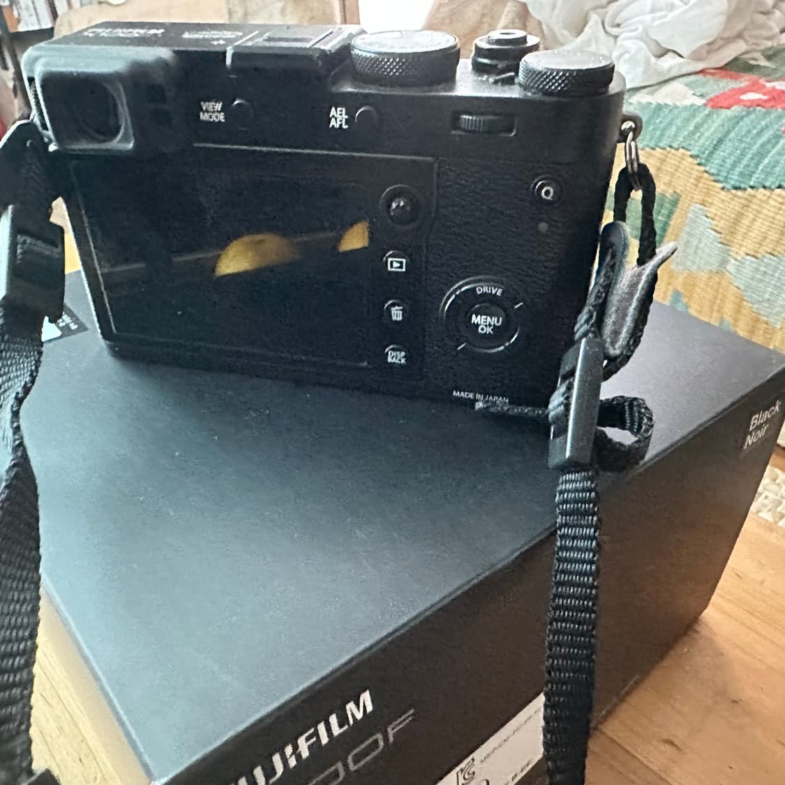 후지 X100F 4900샷 풀박스 판매 상품이미지3