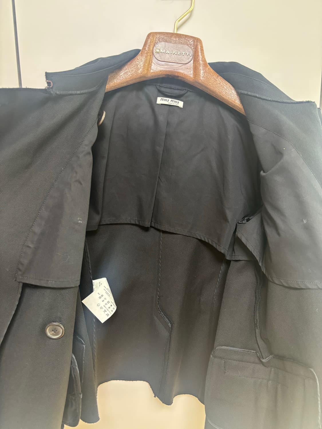 미우미우 블랙 벨티드 숏 트렌치 42 상품이미지6