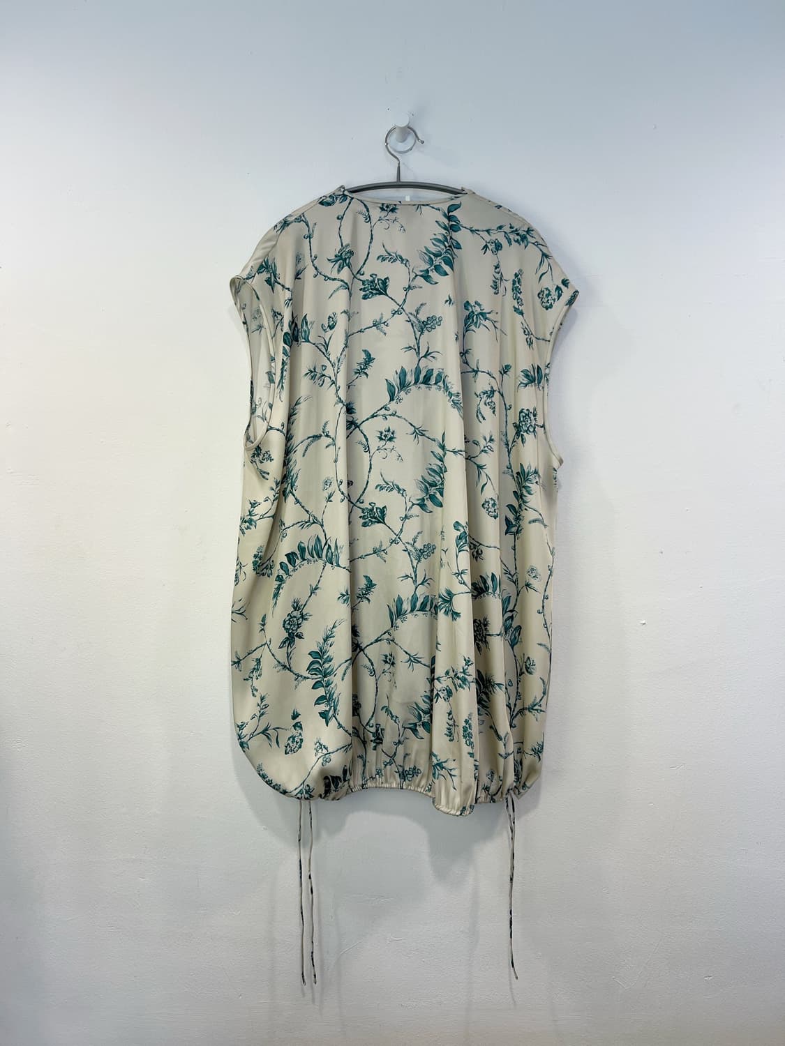 Mulberry 멀버리 슬리브리스 블라우스 상품이미지2