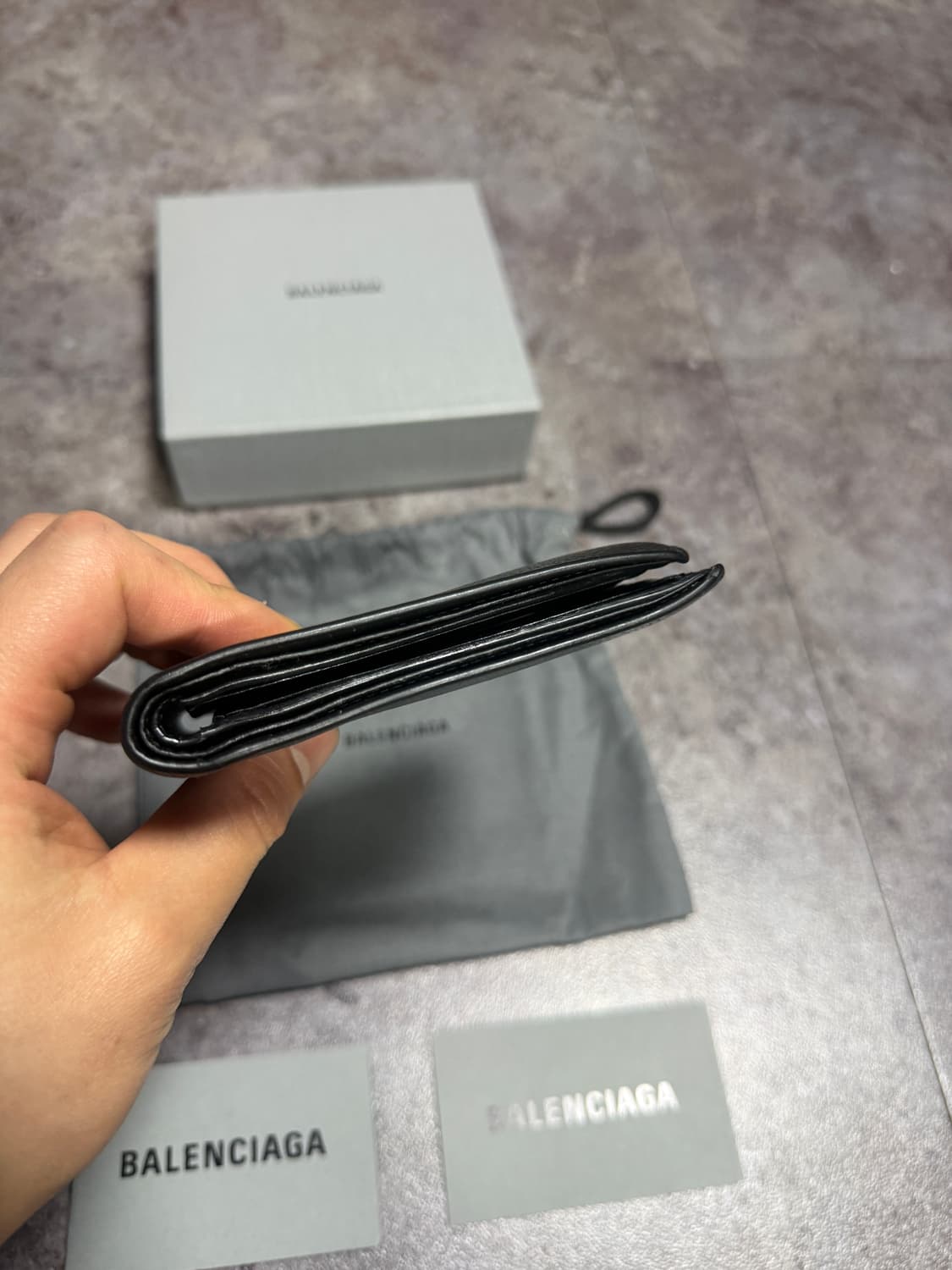 발렌시아가 반지갑 풀박스 상품이미지6