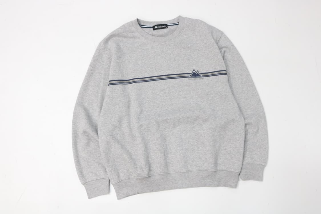 FIRST DOWN 퍼스트다운 빈티지 마운틴 로고 그레이 맨투맨 (L) 상품이미지2