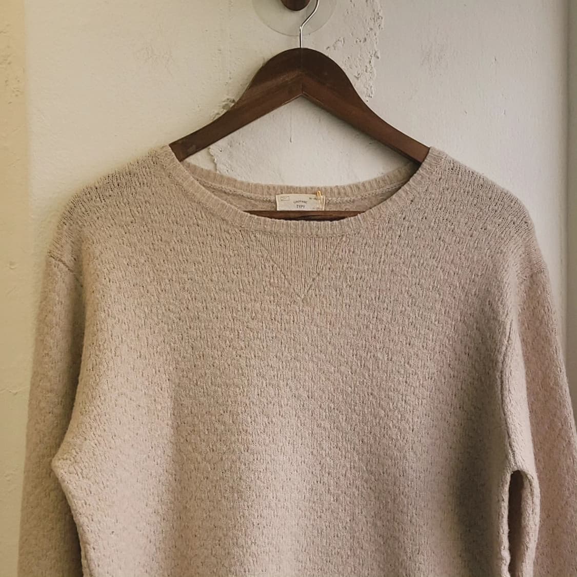 Ciaopanic 브이스티치 오트밀 니트 상품이미지3