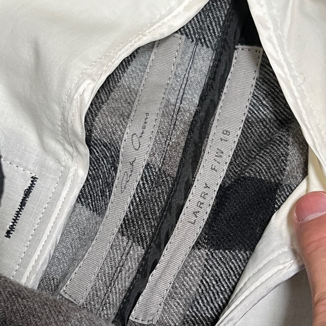 릭오웬스 19FW "LARRY" 드로우스트링 블랙 체크 트랙 팬츠  상품이미지5