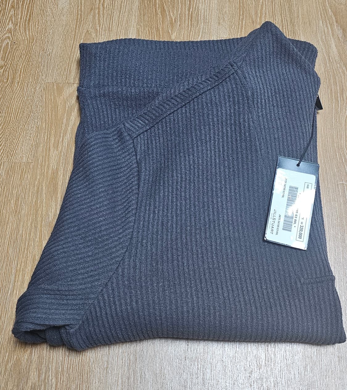 [새상품] 질스튜어트뉴욕 23SS 반집업 스웻셔츠 L 상품이미지4