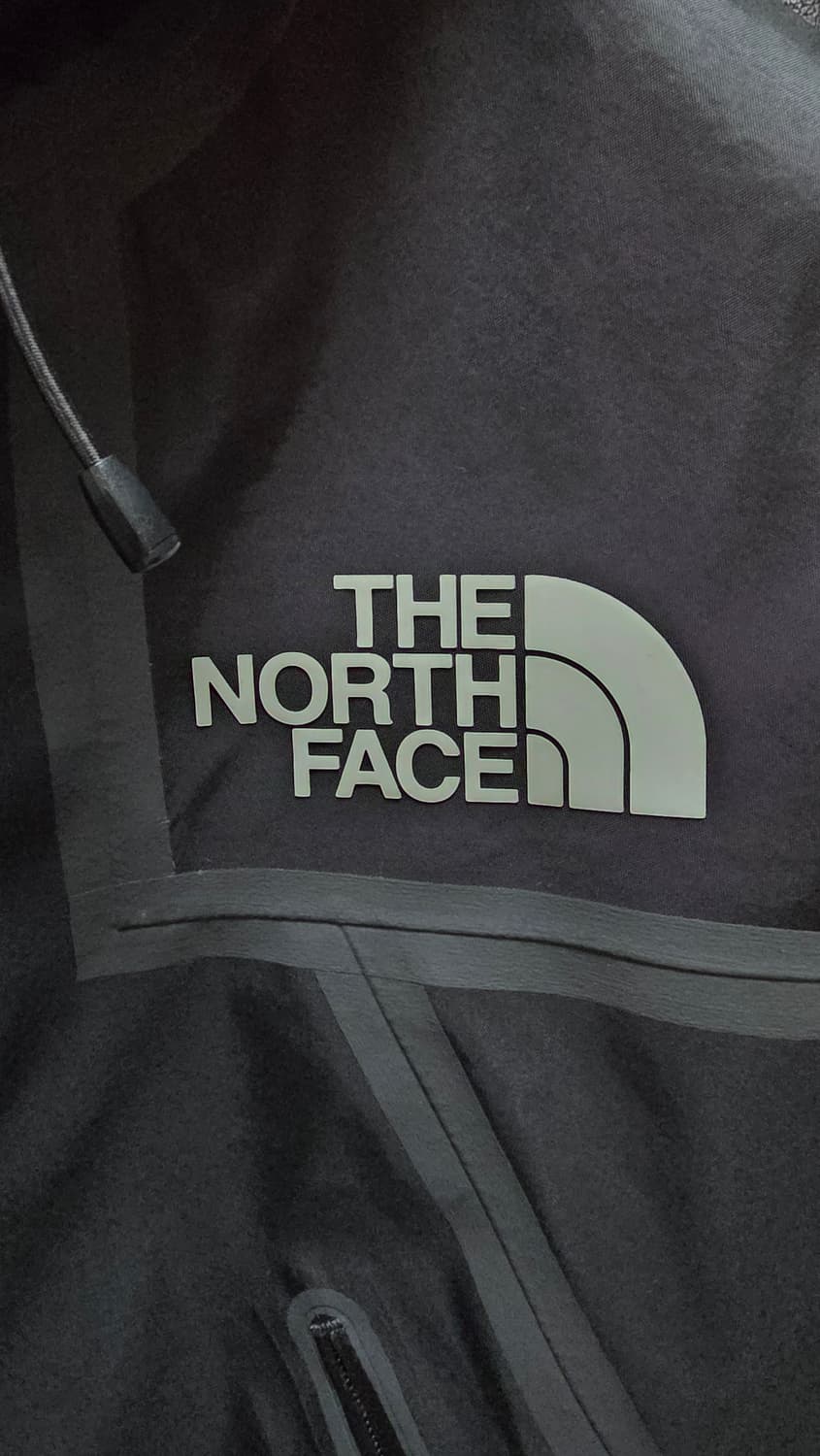 슈프림x노스페이스 서밋 테이프심 자켓 (S사이즈) 상품이미지2