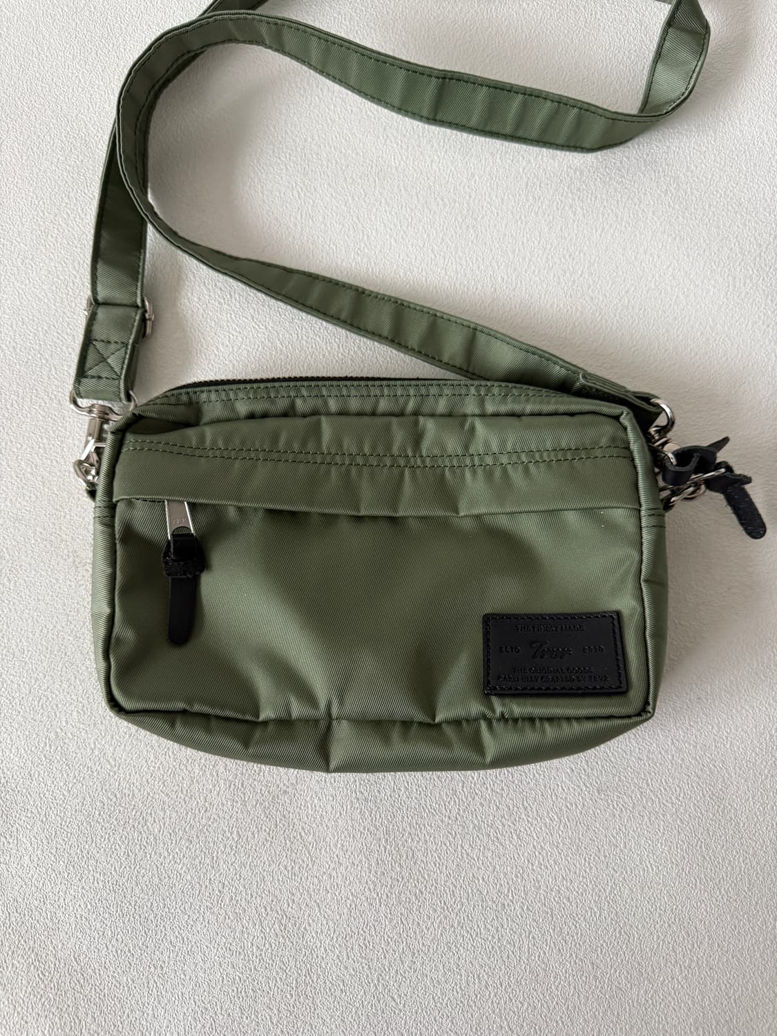 TRVR 미니 크로스백 상품이미지2