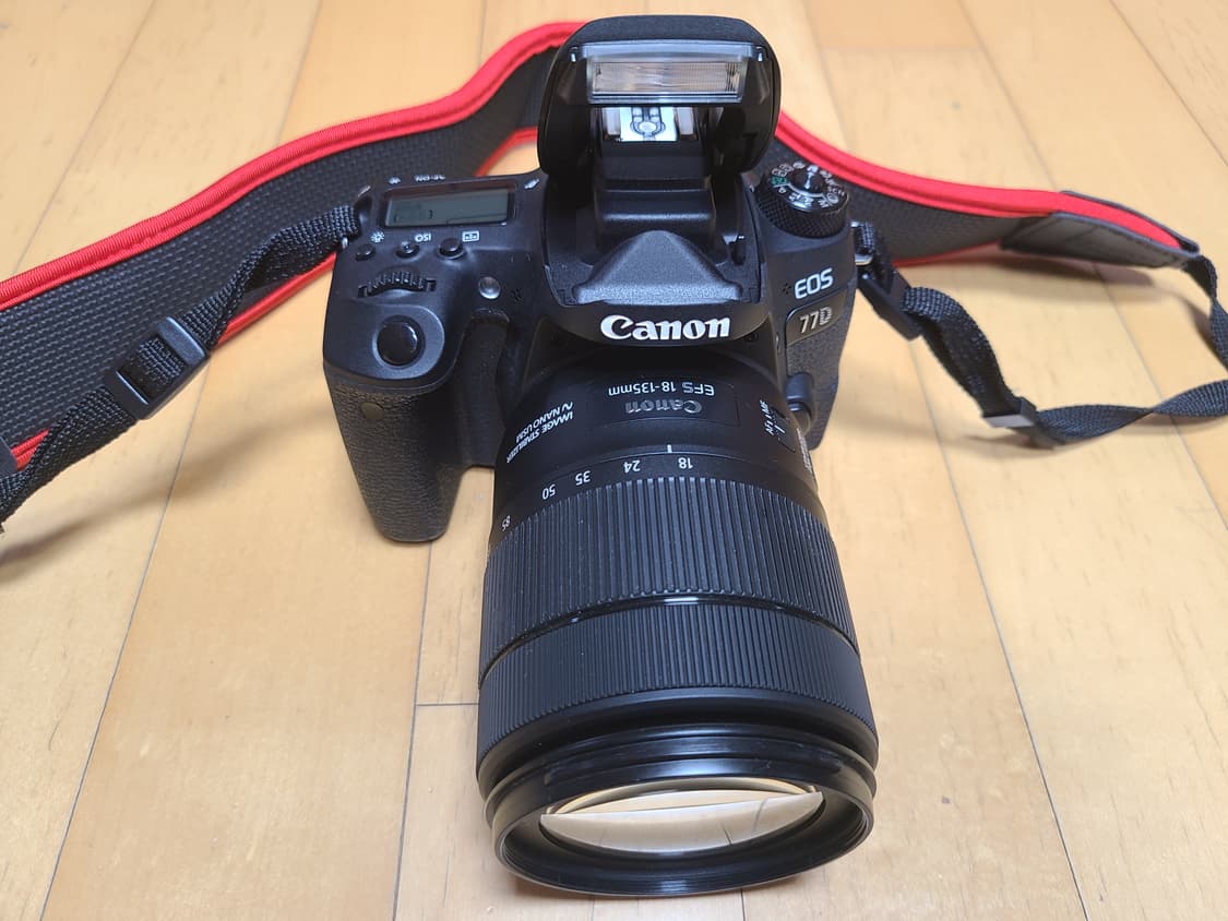 캐논 77d + 18 135 usm 2천컷 미만, 바로 사용 직거래 네고 상품이미지3