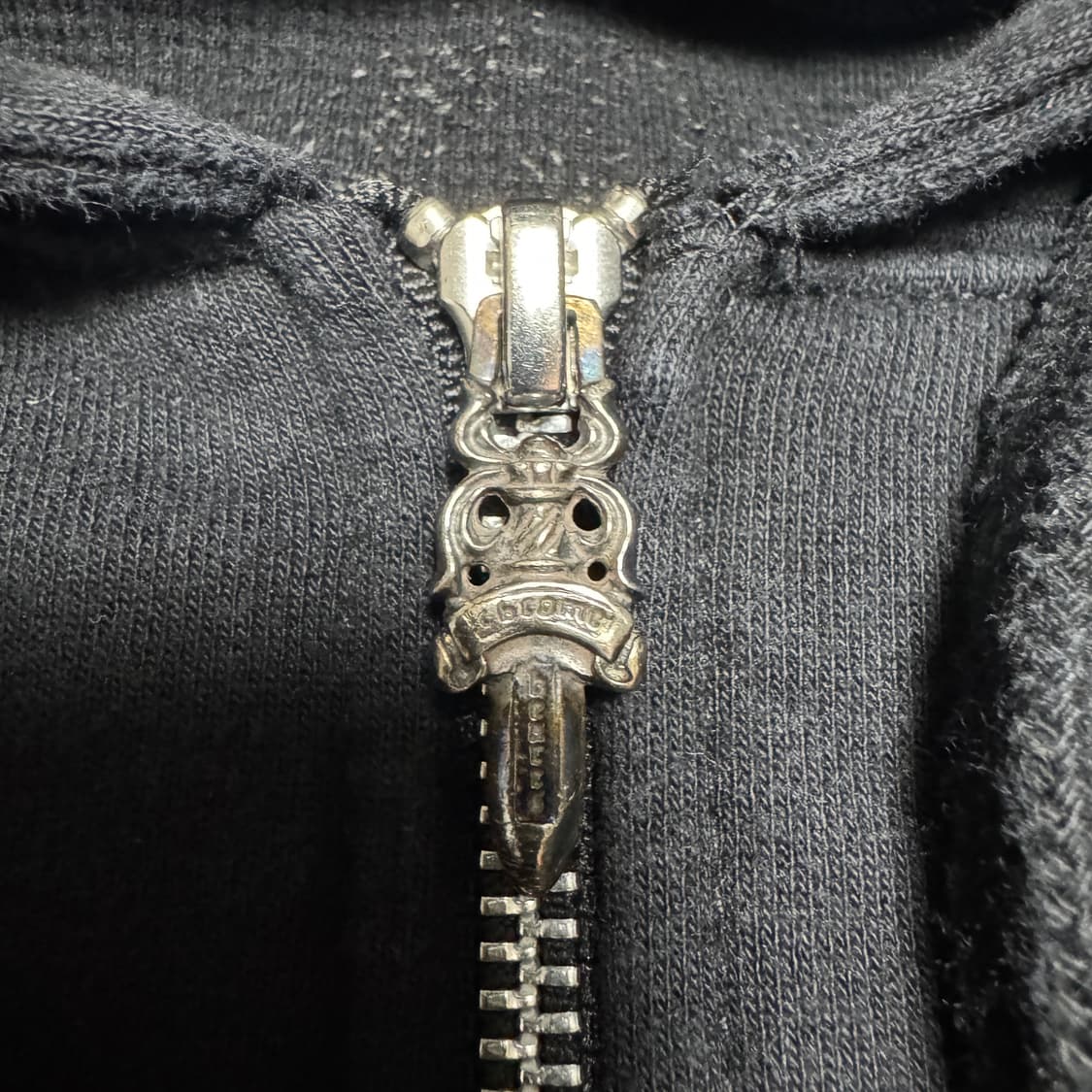 크롬하츠 헤비웨이트 대거 프린팅 후드 집업 상품이미지7