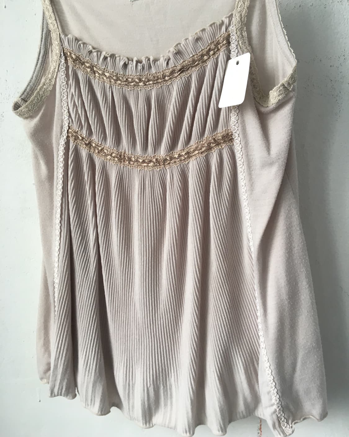 Lace trimming pleats sleeveless 상품이미지3