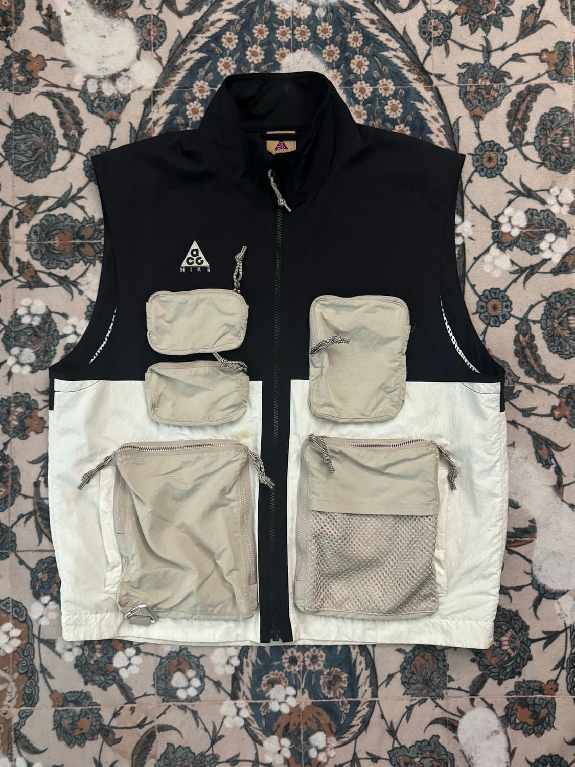 나이키 acg 유틸리티 베스트 상품이미지1