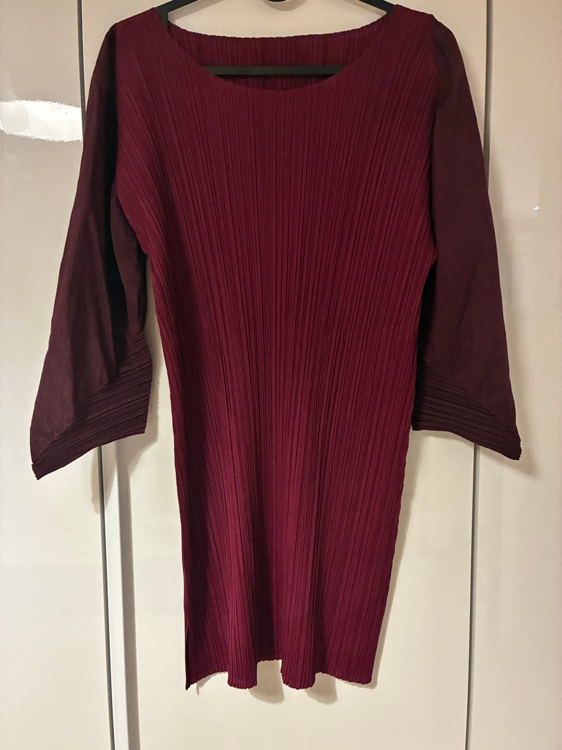 Pleats Please Issey Miyake — 버건디 플리츠 튜닉 상품이미지1
