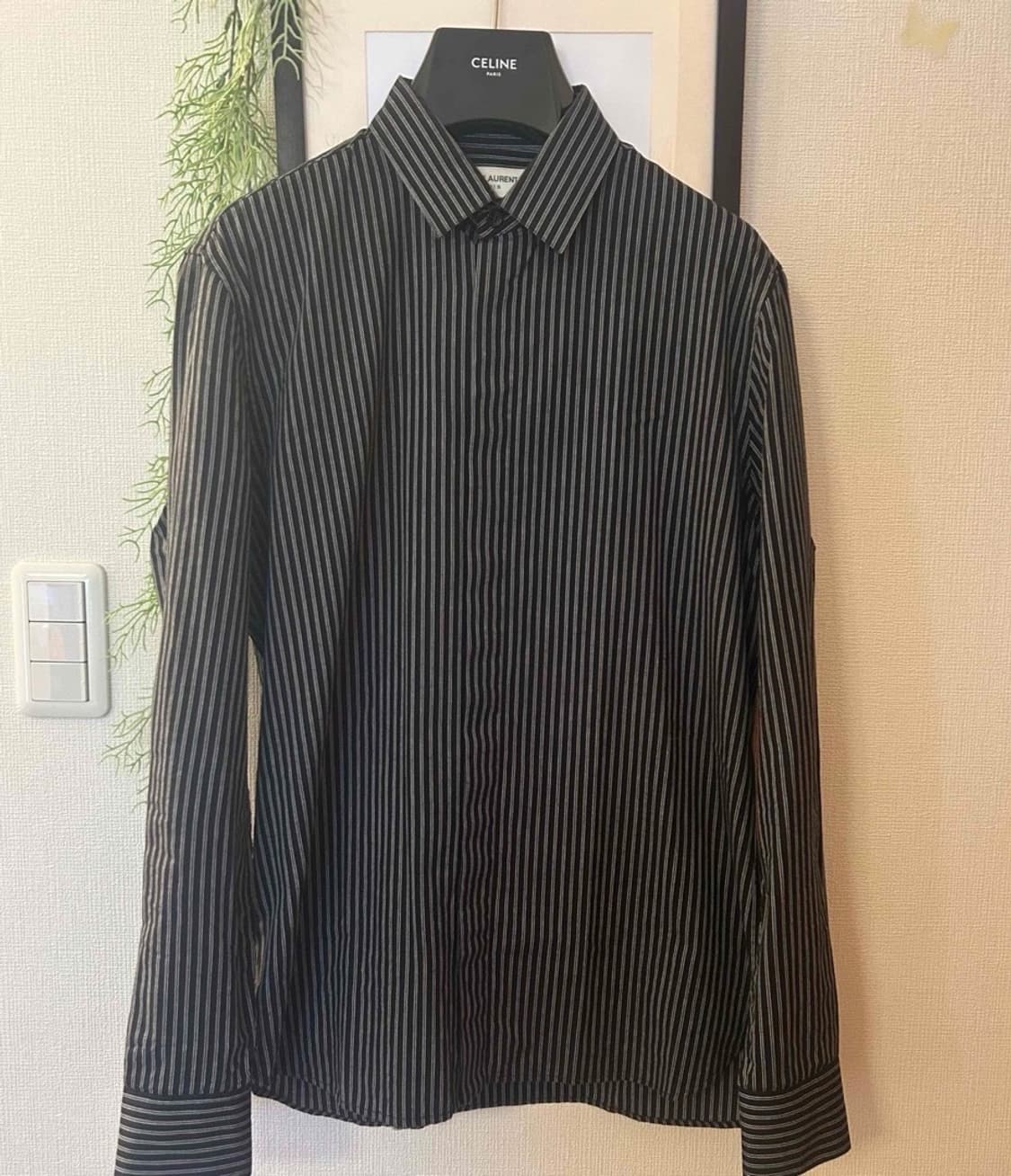 [이준호님 착용] 생로랑 22ss 드 시네 실크 스트라이프 셔츠 상품이미지2