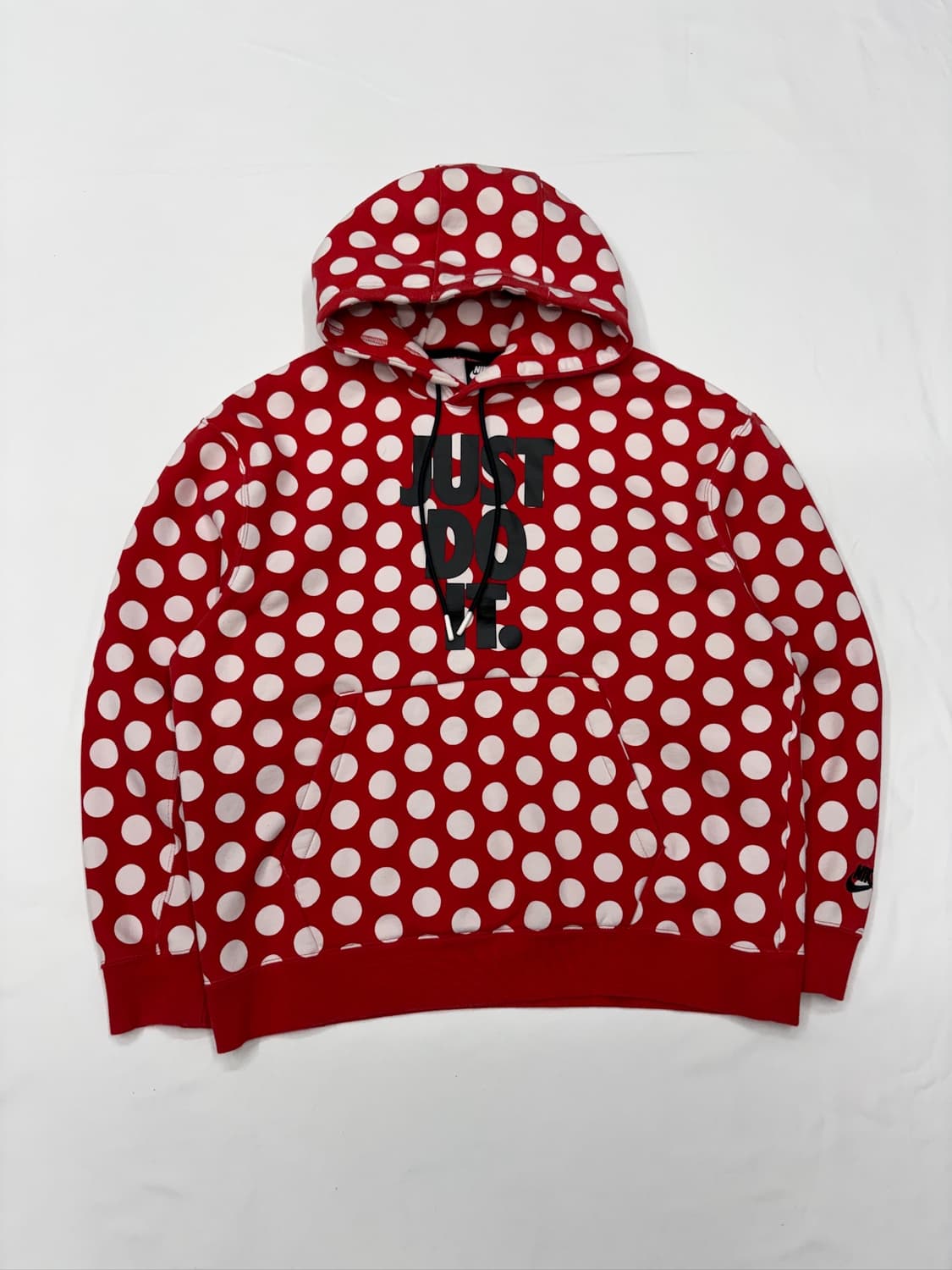 나이키 NSW 도트 레드 후드티  상품이미지4