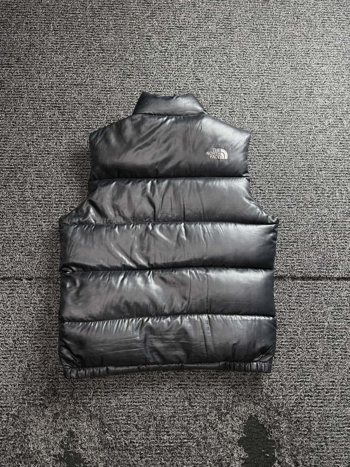 노스페이스 700 레트로 글로시 경량 다운 베스트 3177 상품이미지5