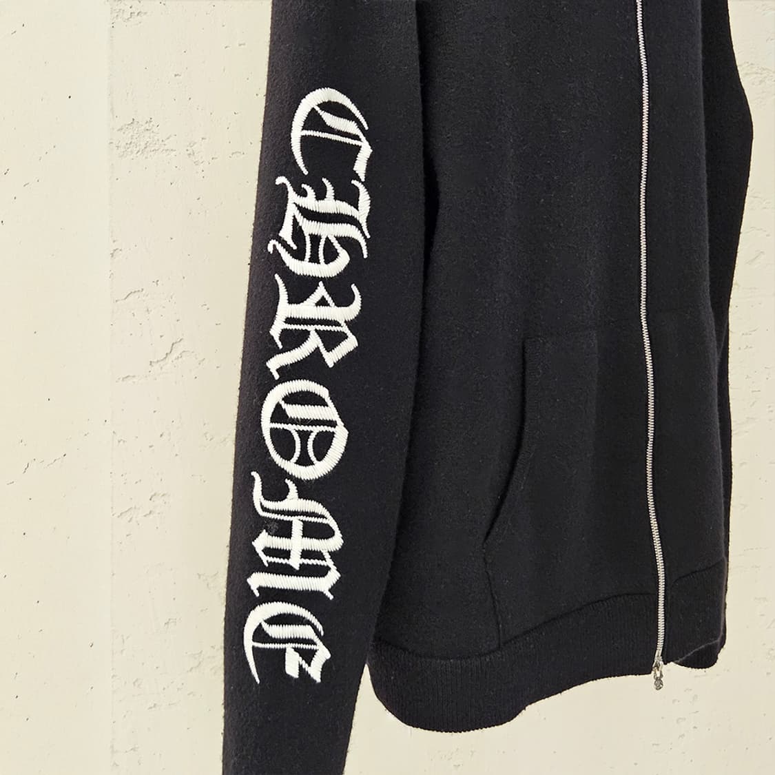 [XL] 크롬하츠 레터링 자수 캐시미어 후드집업 블랙 AB1213C163 상품이미지7