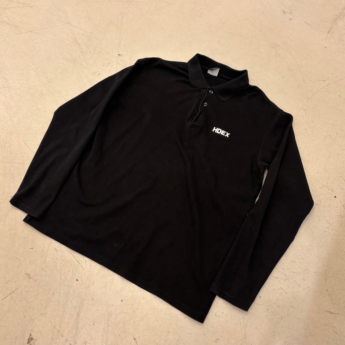 에이치덱스 스몰로고 블랙 카라티 상품이미지1