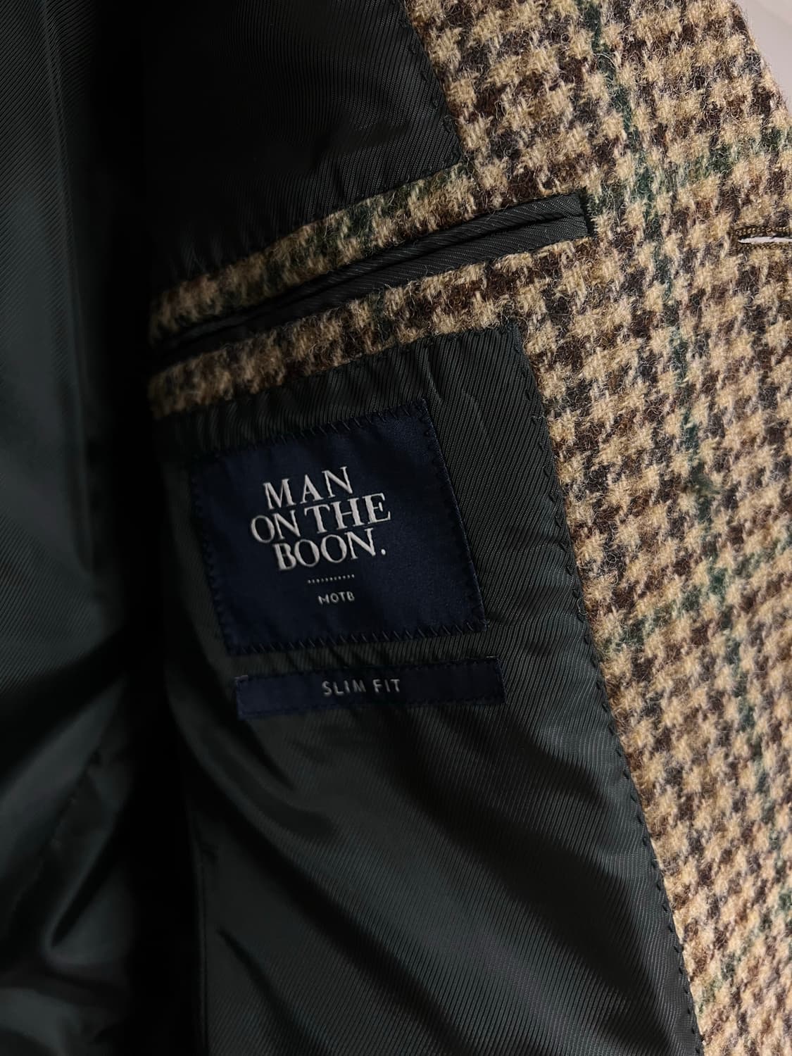 맨온더분 문트위드 자켓 48사이즈 팝니다 상품이미지4