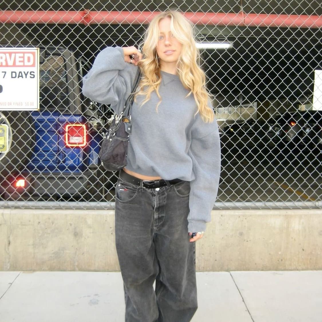 [L] 러셀 애슬레틱 빈티지 무지 맨투맨 헤더그레이 크루넥 스웻셔츠 상품이미지2