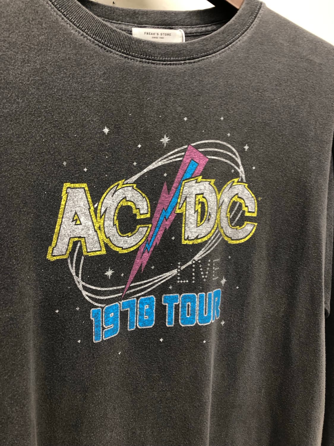 프릭스 스토어 acdc 롱슬리브 상품이미지3