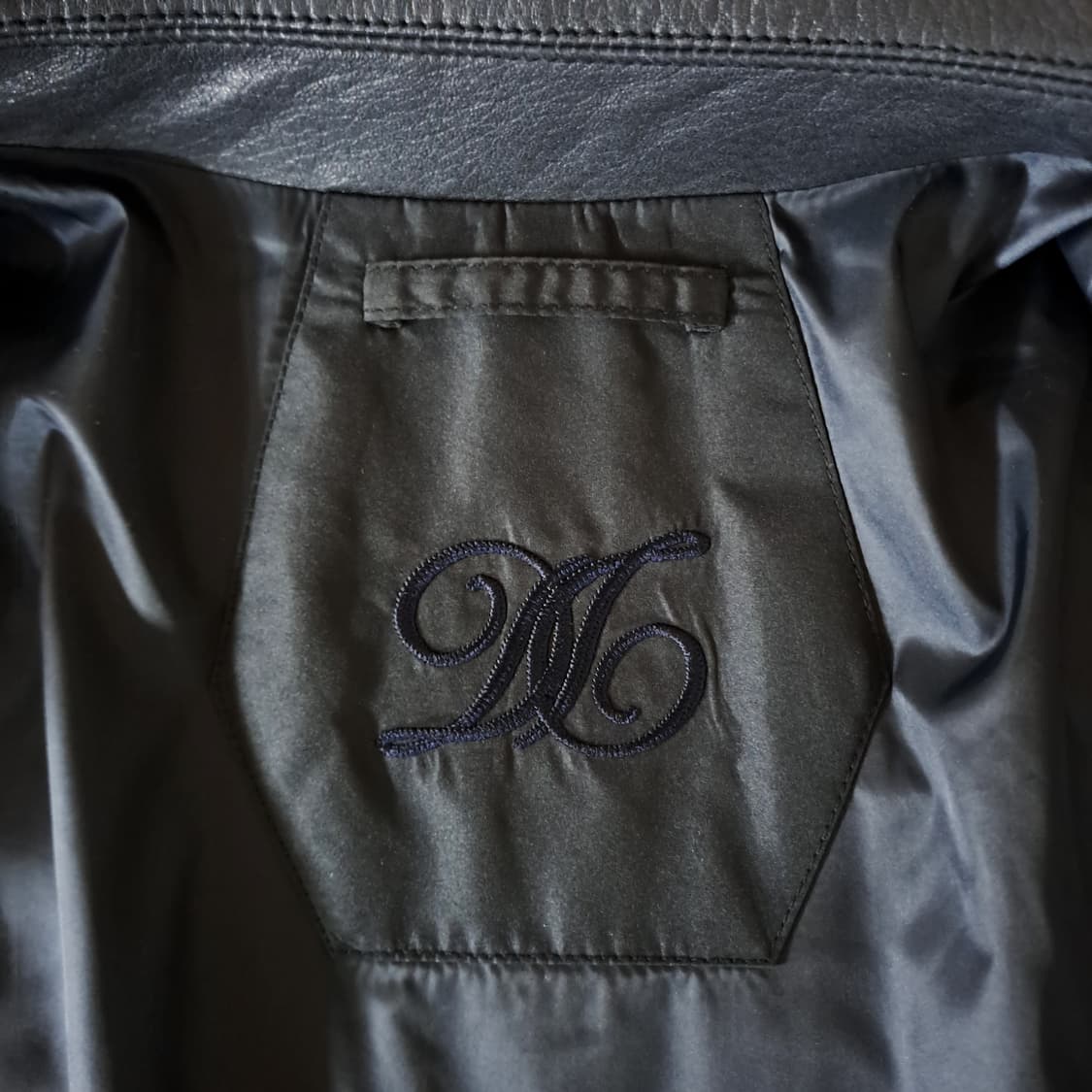 (택포) 23FW 닥스 가죽카라 퀼팅 사파리 100 B8 상품이미지7