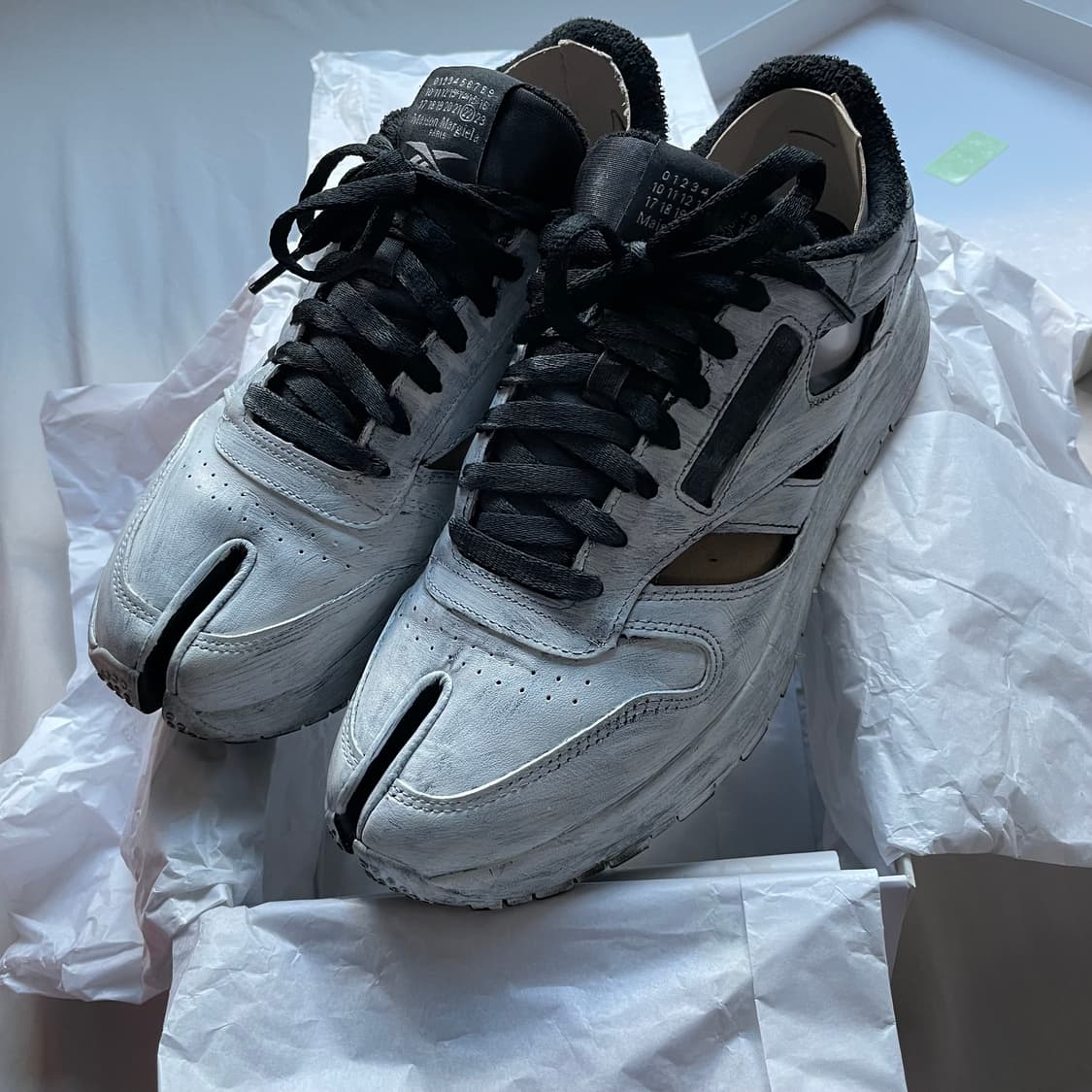 리복 마르지엘라 레더 타비 비앙케토  상품이미지1