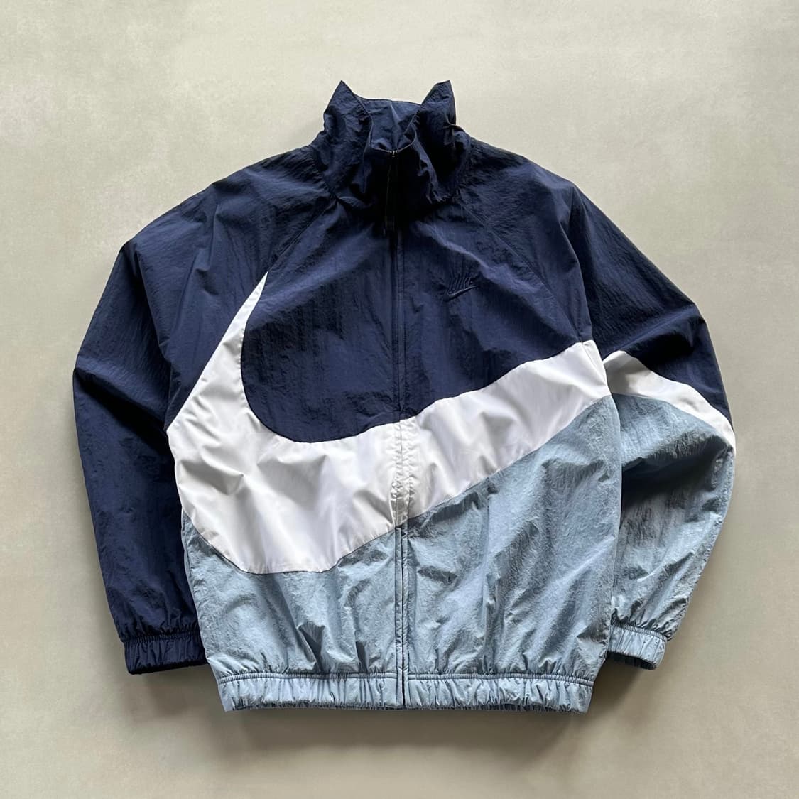 [S-M]나이키 빅스우시 우븐 바람막이 상품이미지1