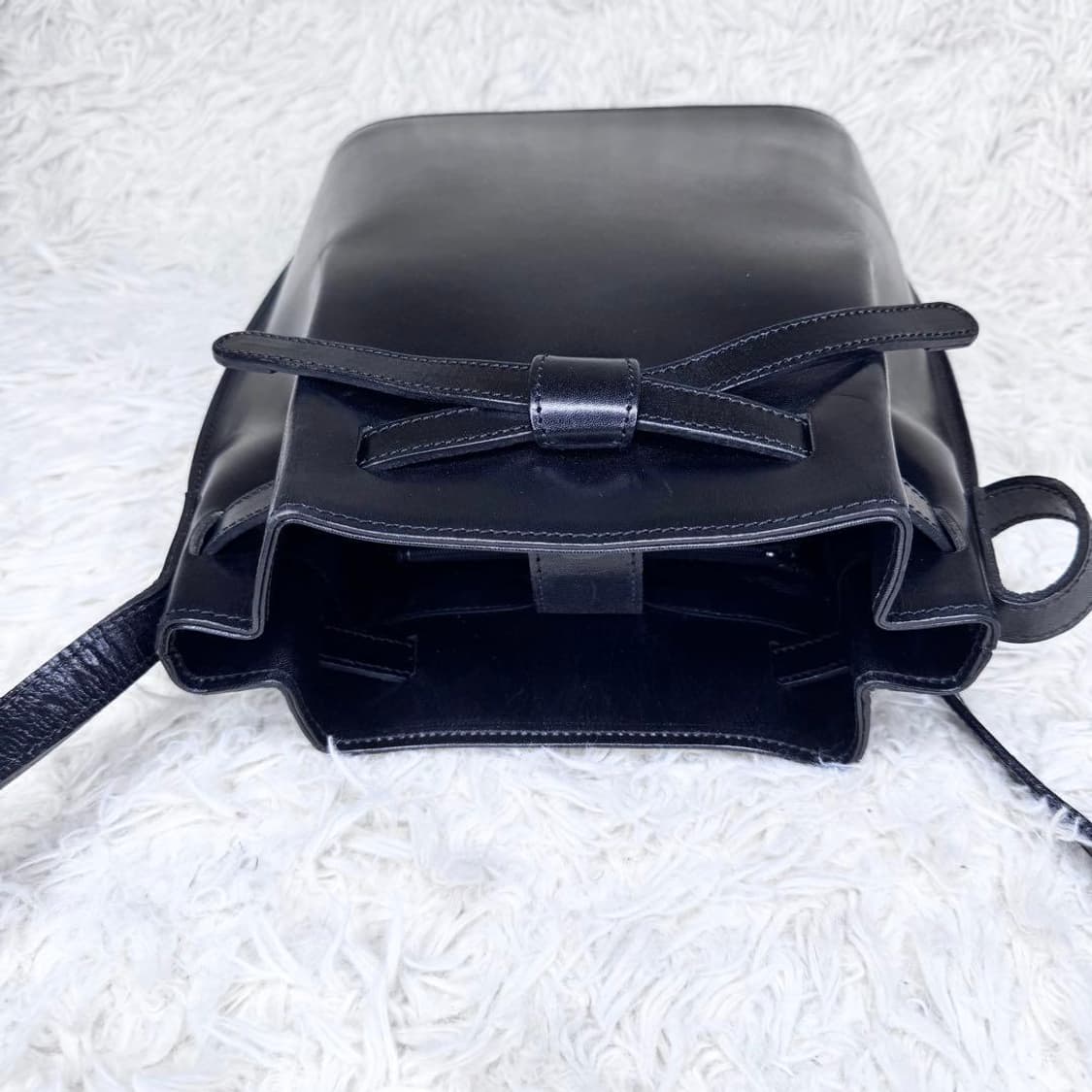 이세이미야케 디자인스튜디오 가죽 숄더백 상품이미지8