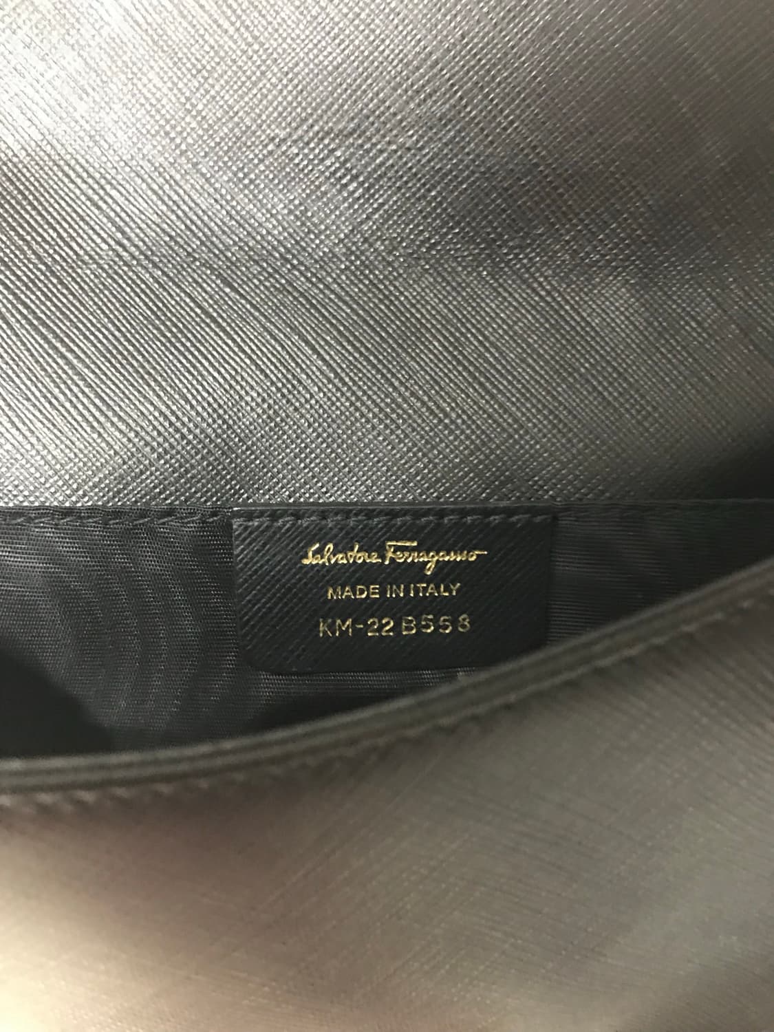 Ferragamo black crossbody bag  상품이미지5