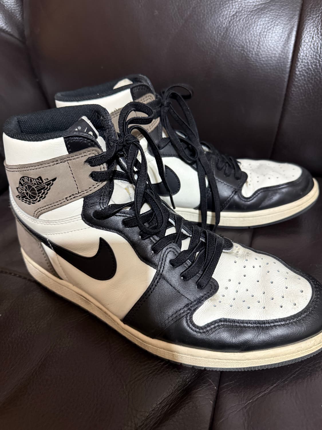 급처) 나이키 에어 조던 1 하이 다크모카 285 상품이미지1