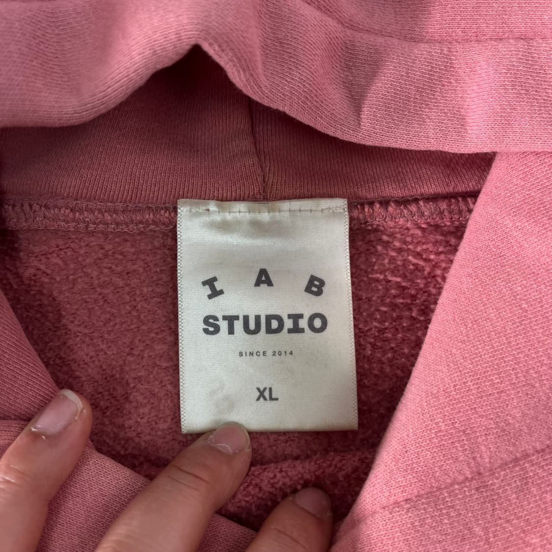 105 아이앱 스튜디오 핑크 후드티  상품이미지4