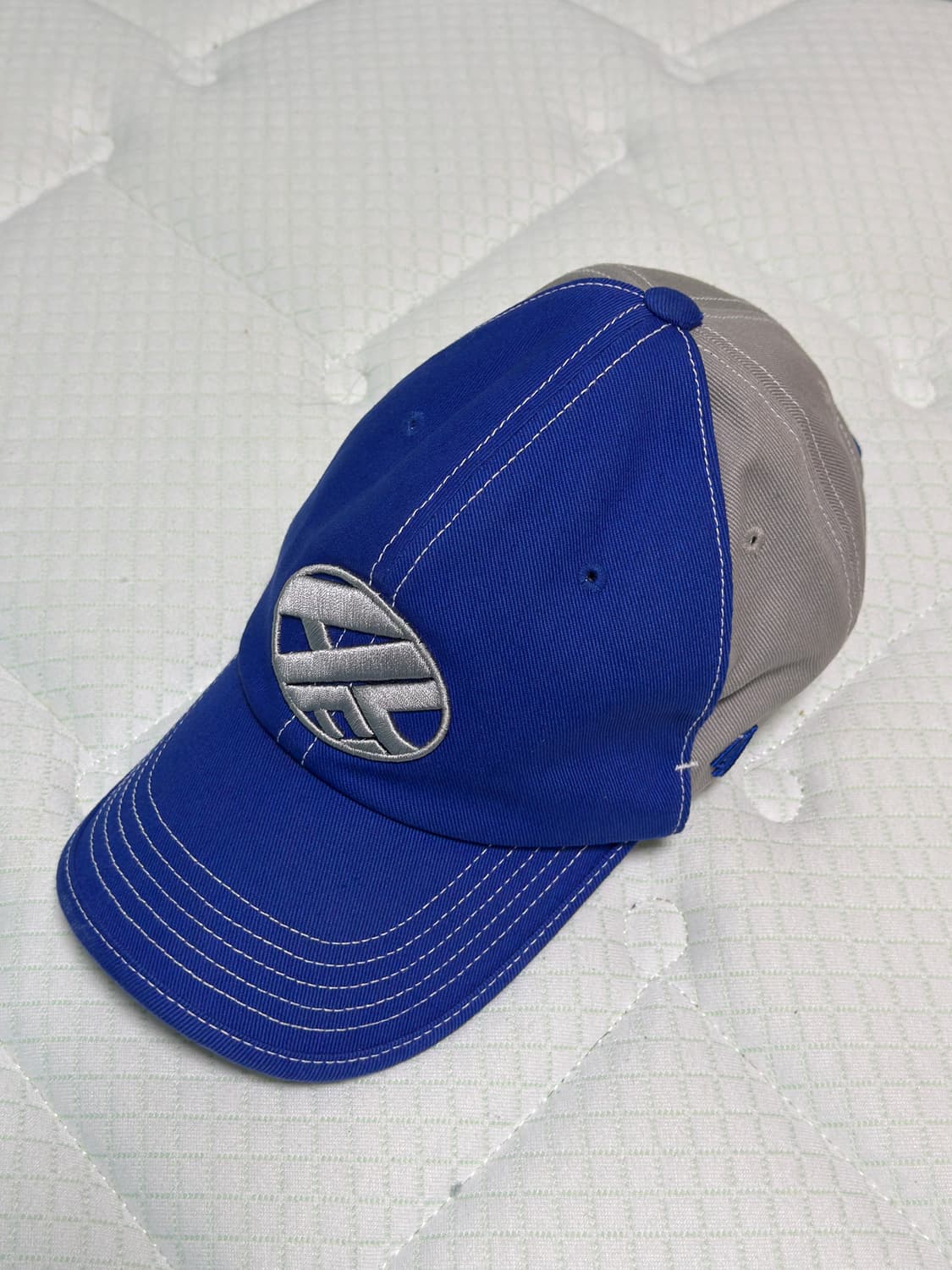 아더에러 모자 A2 사이즈 상품이미지1