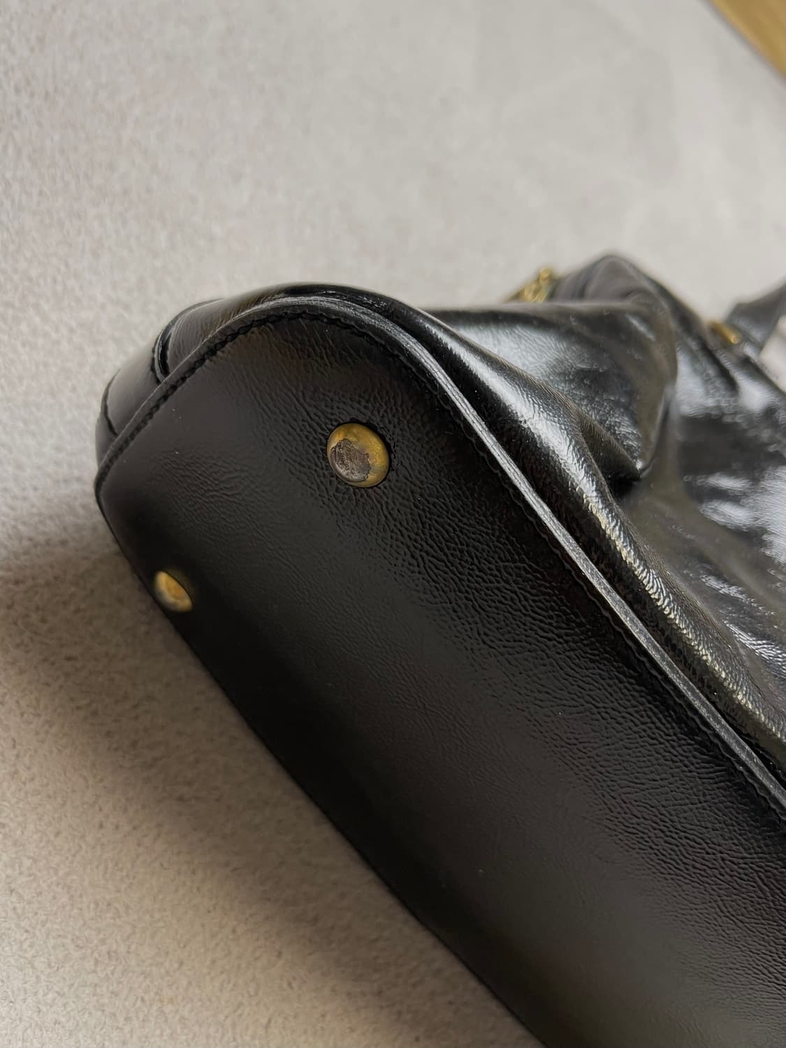 생로랑 레더백 - 숄더백  (블랙유광) 상품이미지10