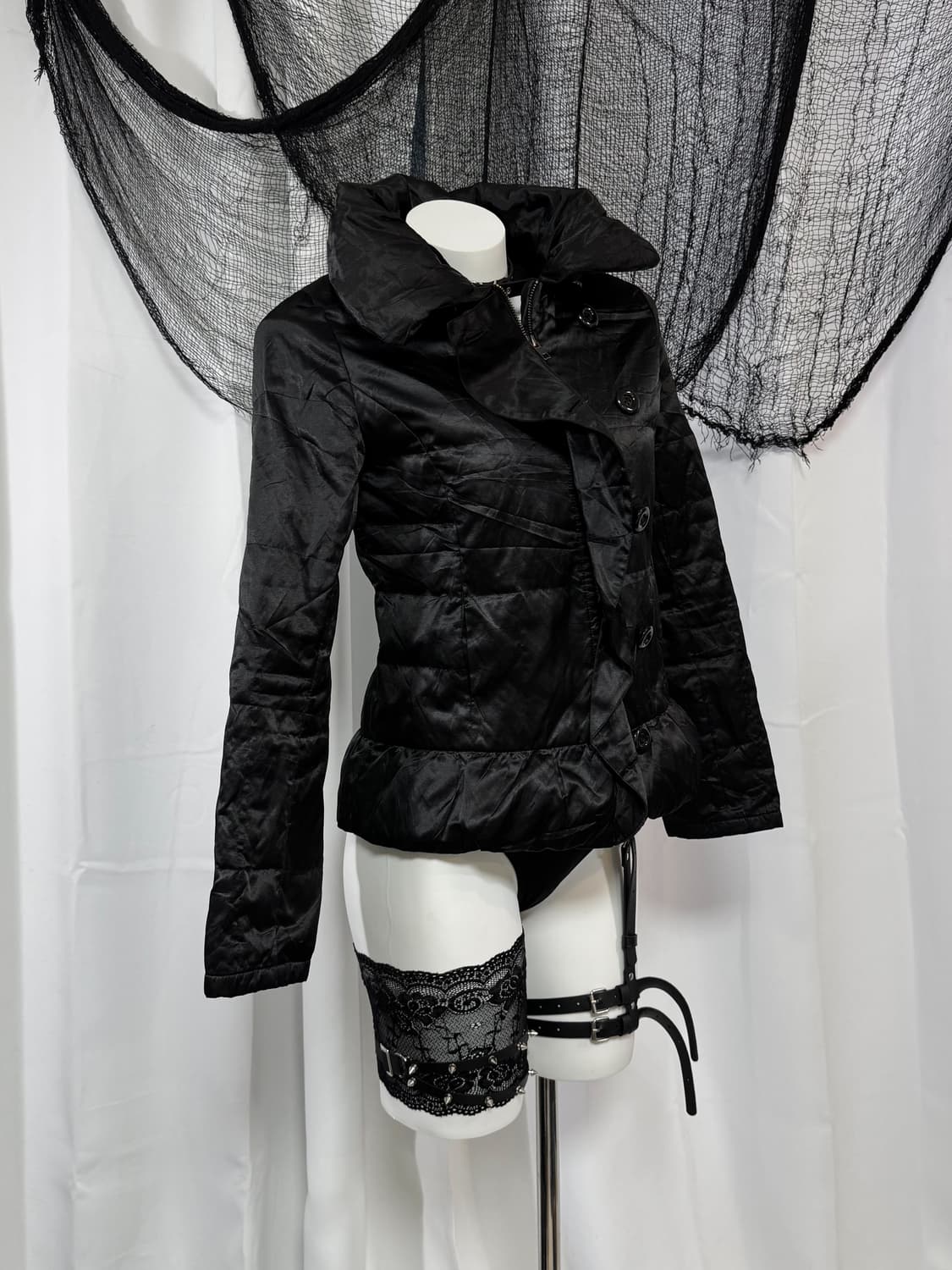  black padding 상품이미지3