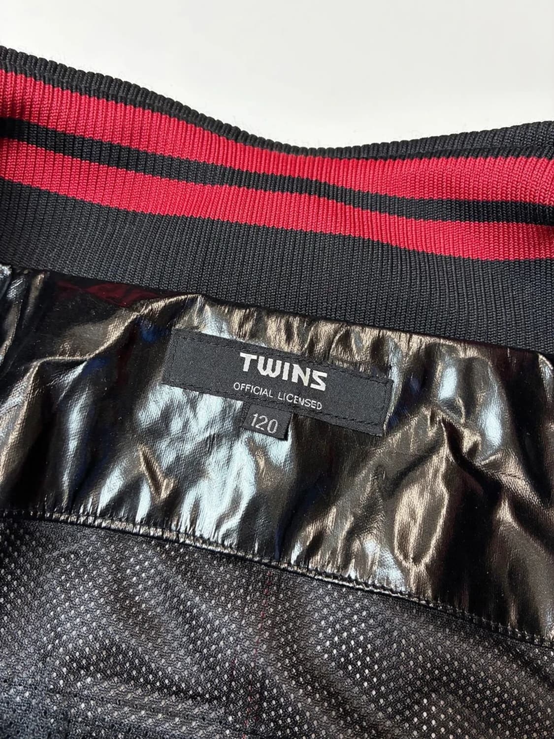 프로스펙스 2022 LG트윈스 어센틱 유광점퍼 PN5589    상품이미지9