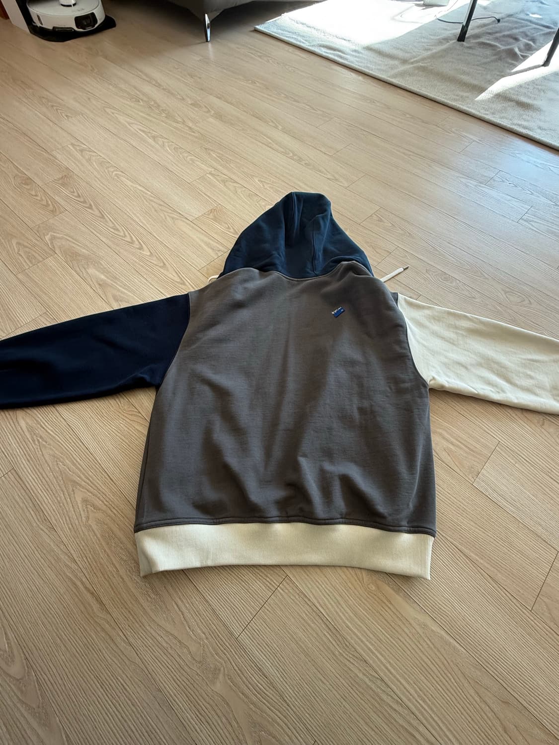 할인 아더에러 시그니피컨트 trs 태그 후드집업 차콜 상품이미지8